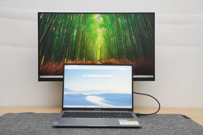 华硕笔记本切换外接显示器缩略图