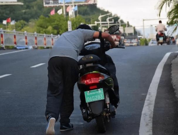 电动车进水了启动不了怎么办