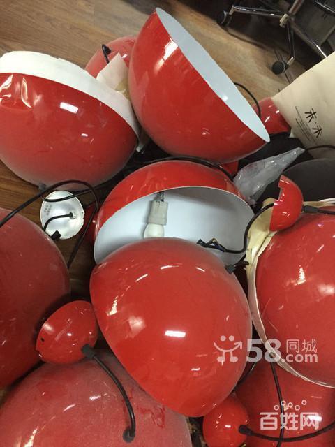 手机怎么弄红色灯光截图