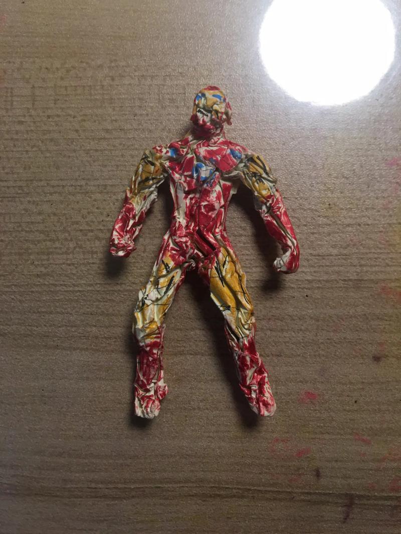 用纸做超可动之钢铁侠