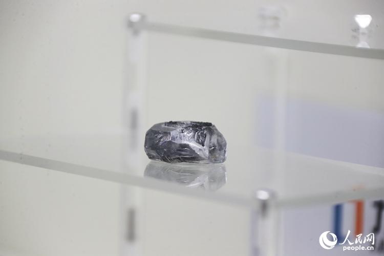 河南哪里买人造钻石