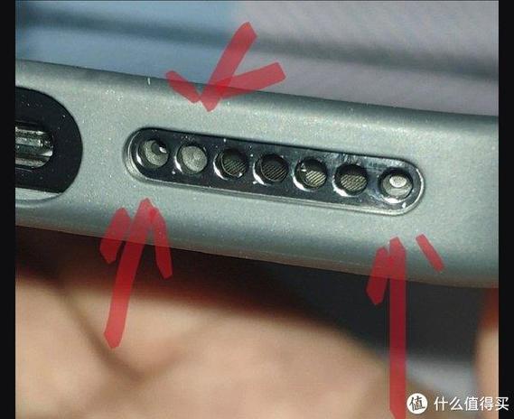 小米手机最上面的孔是做什么的