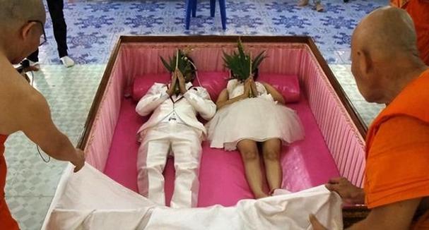 小哥身上的死人味是什么