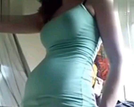 撑大肚子 美女缩略图