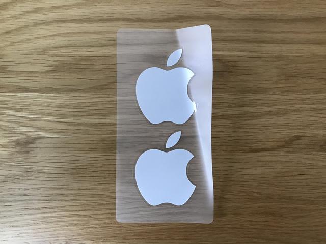 macbook赠送的苹果贴纸是干嘛的