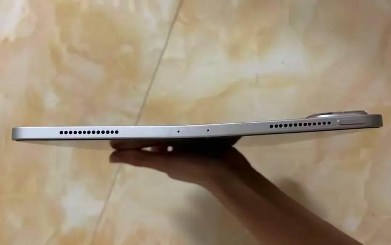 ipad用久了会变弯吗