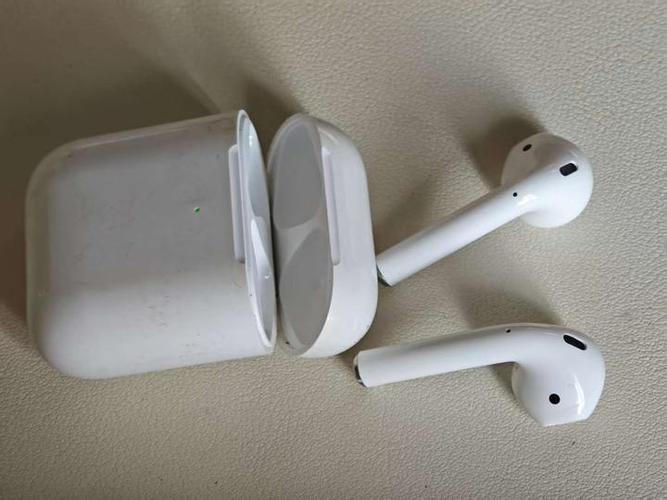 捡到一只苹果无线耳机
