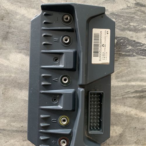 小牛N1S控制器
