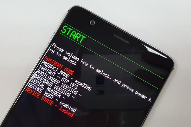 fastboot oem unlock
