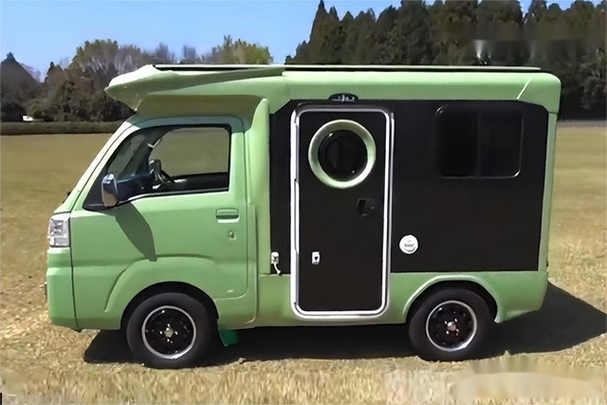 新款微型小房车