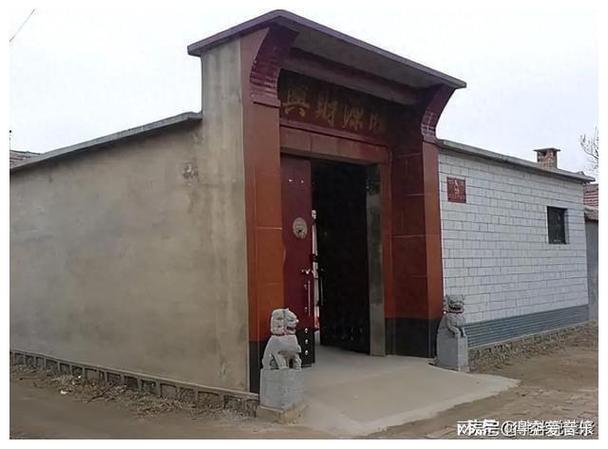 路东和路西两家大门对着好吗