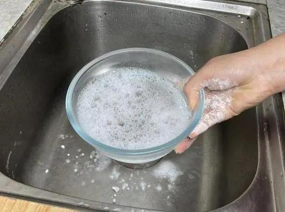 白醋去胶的最佳方法
