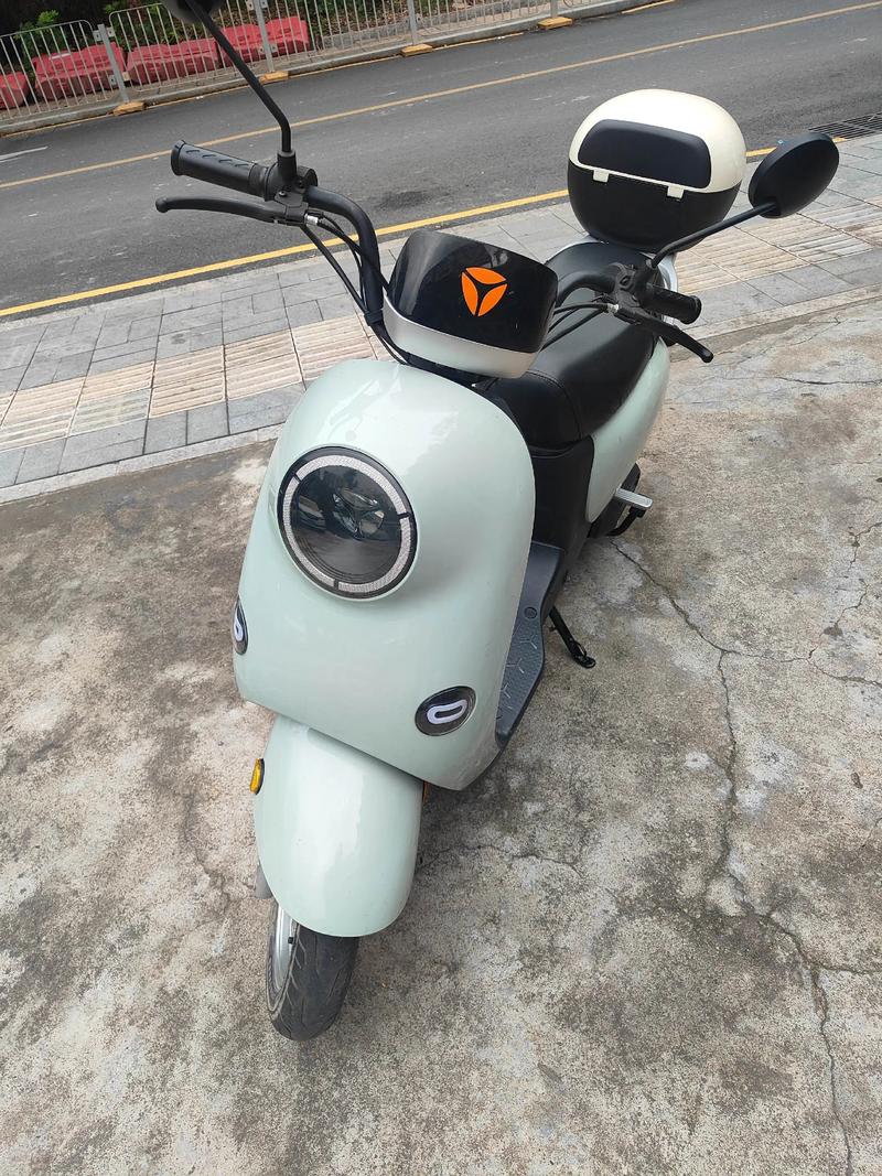 电瓶车充电20个小时要紧吗缩略图