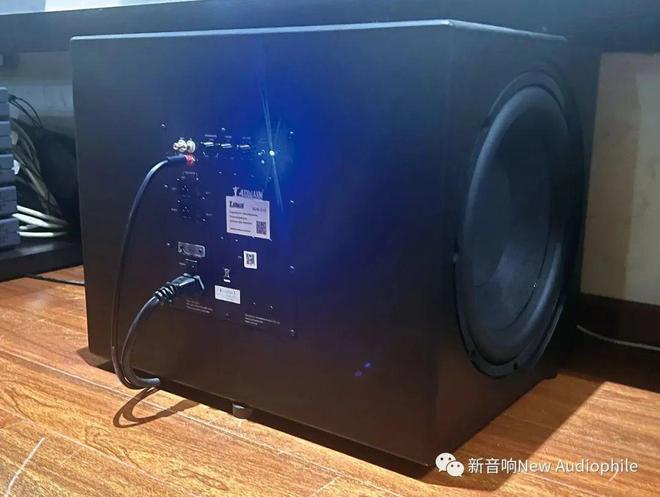 有专门推低音炮的功放吗缩略图