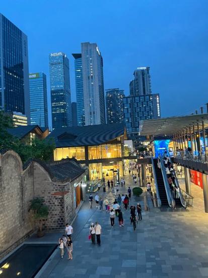 成都太古里苹果旗舰店电话截图