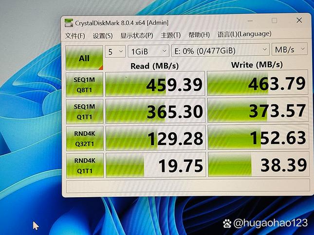 m2固态硬盘温度到80度