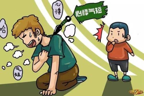 只此刻都心慌,像是小鹿撞