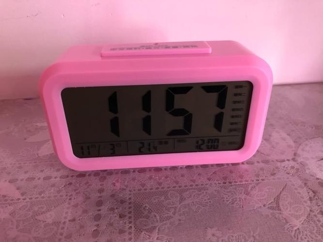手机开闹钟耗电吗