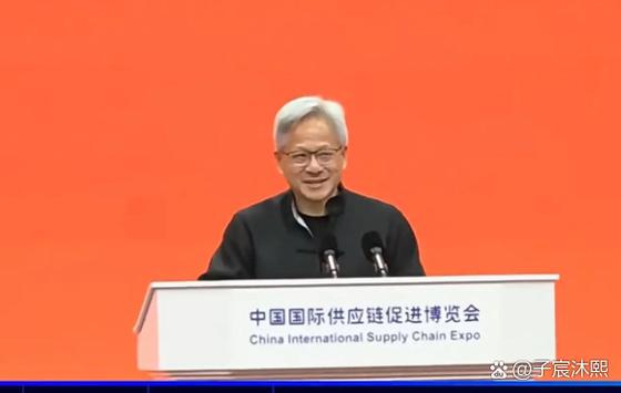 黄仁勋来中国为啥不说中文