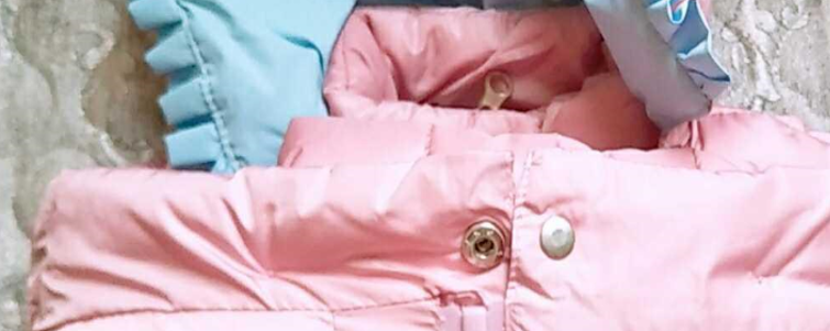 羽绒服扣子掉了有个洞