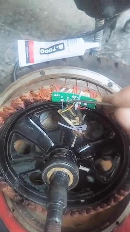 九号电动车电机霍尔故障