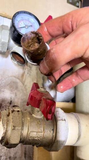 地暖分水器滤网清洗视频