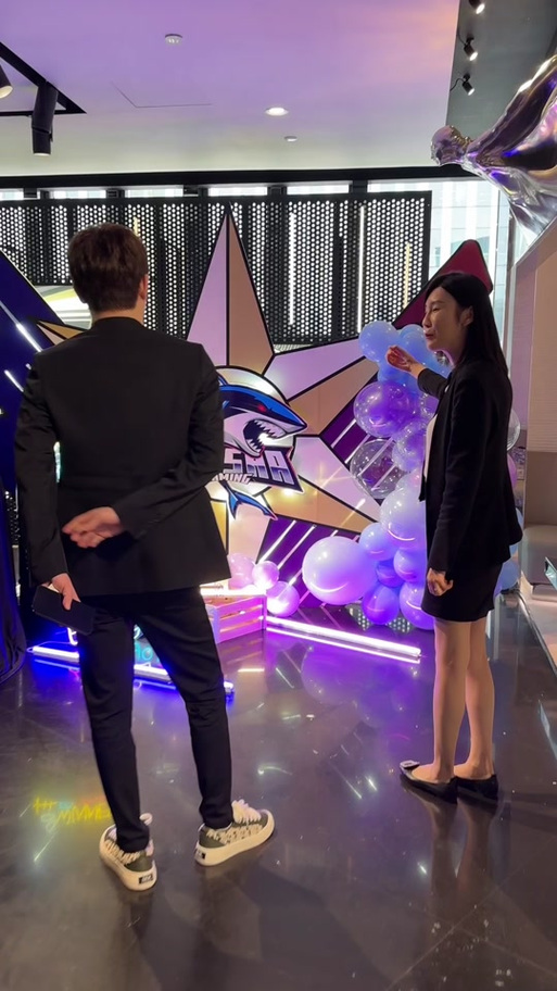 白鲨唐文轩有钱吗图标