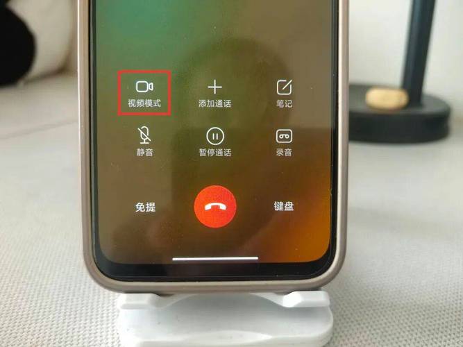 手机屏上角显示HD啥意思