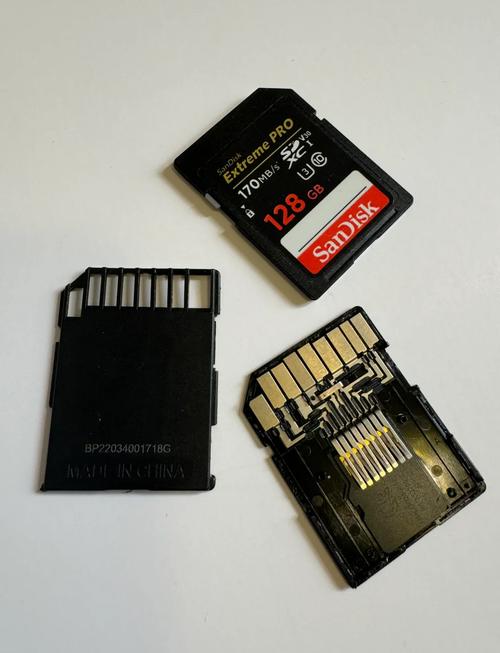 sd卡卡在卡槽里怎么办