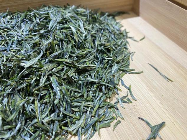 色泽莹润是形容什么