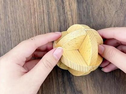 球球大作战锁球脚本缩略图