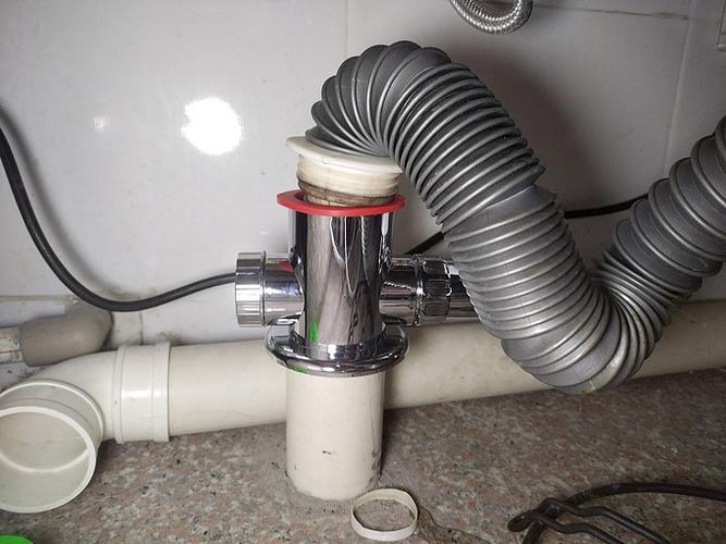 净水器进水管怎么拔出和安装图标