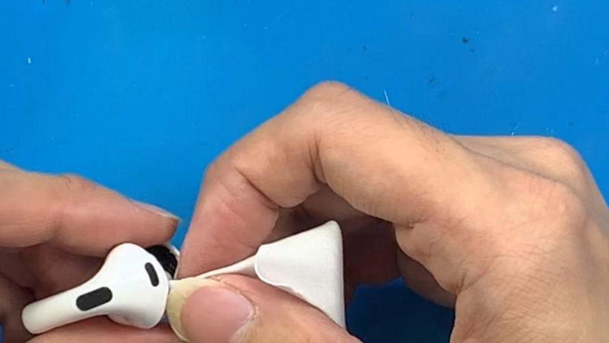 蓝牙耳机闪白灯的解决方法截图
