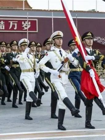 大步向前迎风走