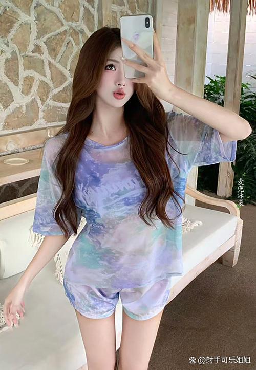 节奏盒子美女穿比基尼版