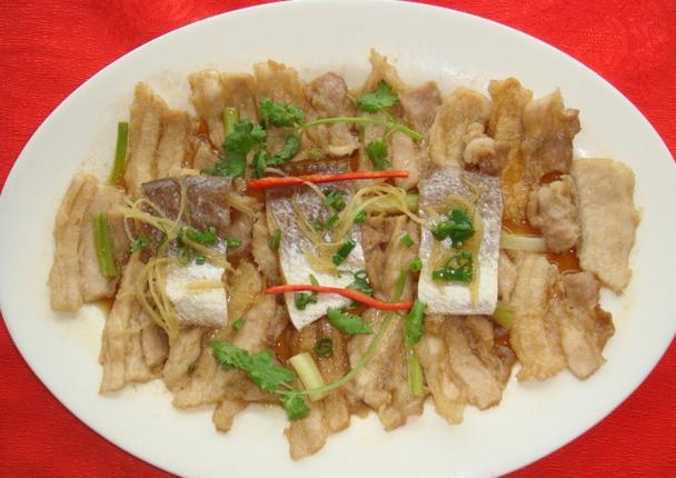 咸鱼肉表面有白色东西