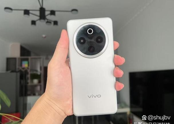 vivoy300pro手机怎么样图标