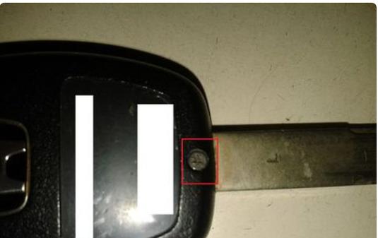 钥匙不在车内什么意思