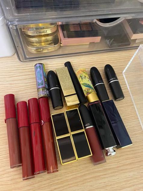 大牌口红过期舍不得扔