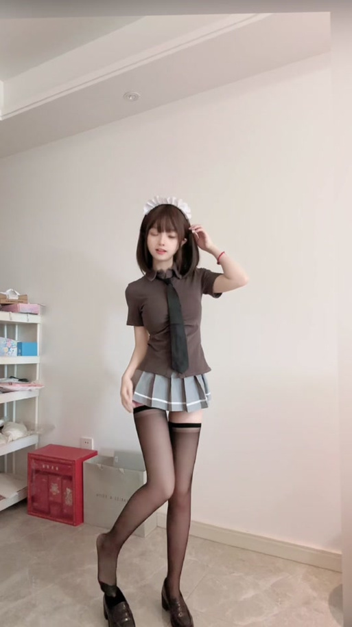 妃妃酱微博付费内容怎么看