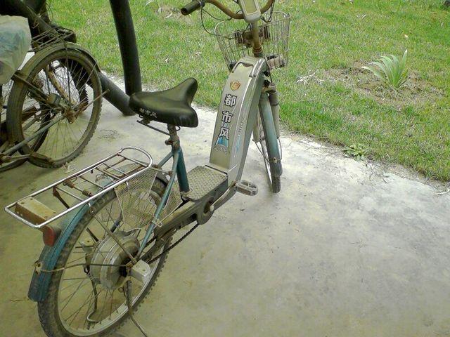 本人转让自行车50元