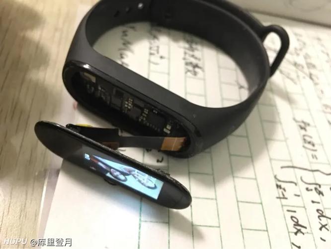 小米手环4突然不亮了