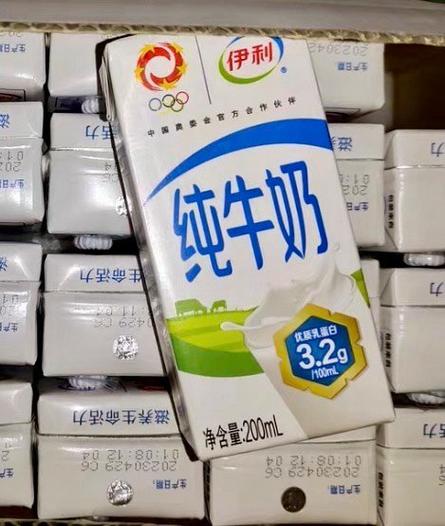 纯牛奶的功效与作用