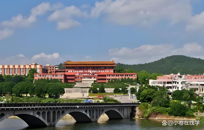 仰恩大学属于什么档次图标