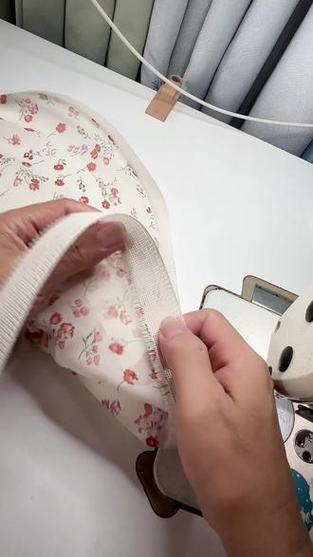 卷边的衣服怎么恢复正常