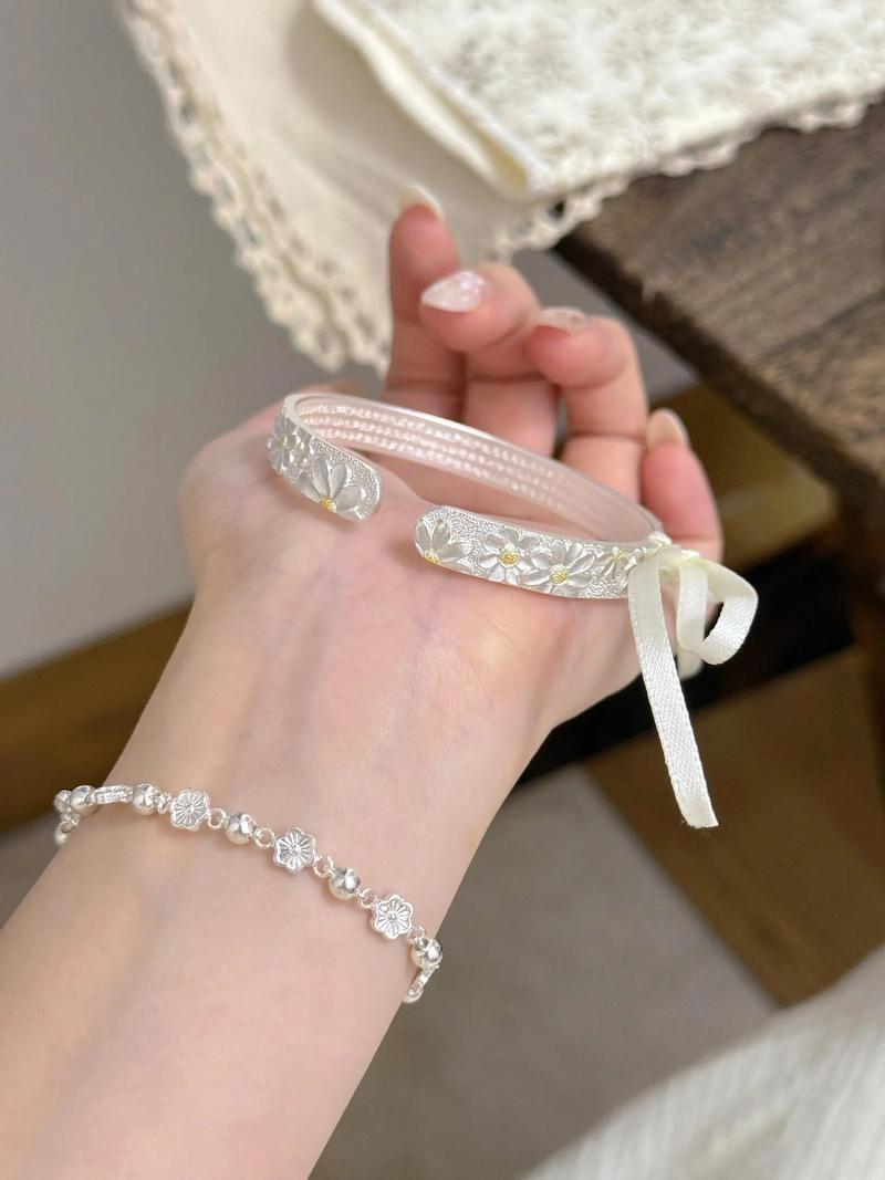 银镯子一般金店回收吗截图