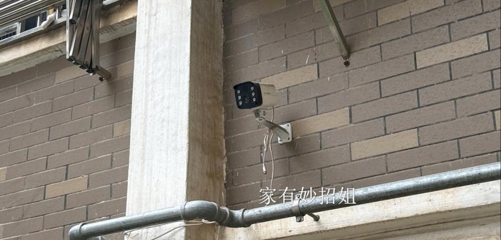 摄像头照着我家门口犯法不截图