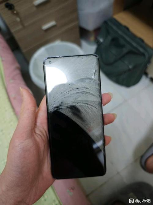 手机外屏自己能换吗