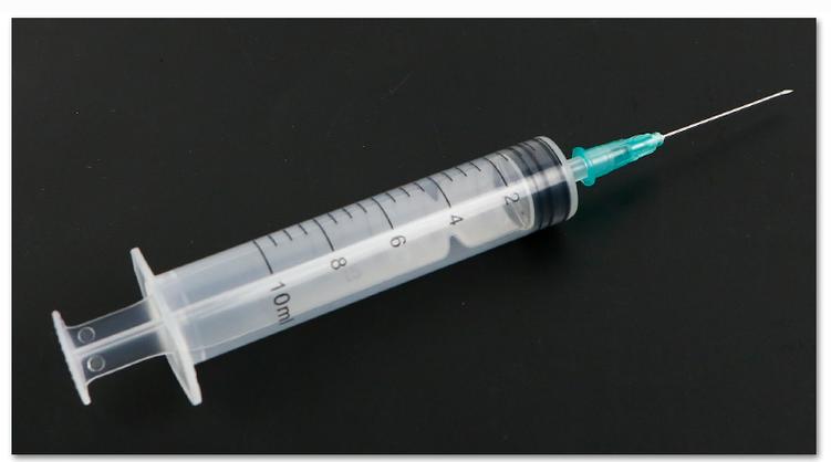 播放一次性用注射器
