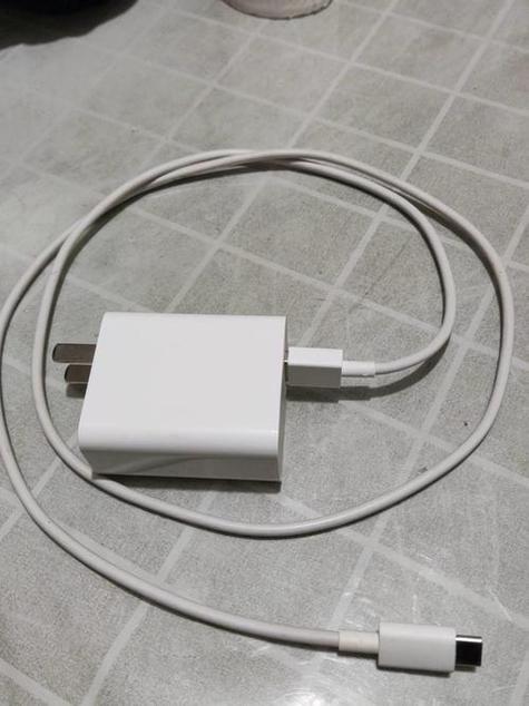 手机充电线泡水后的使用注意事项